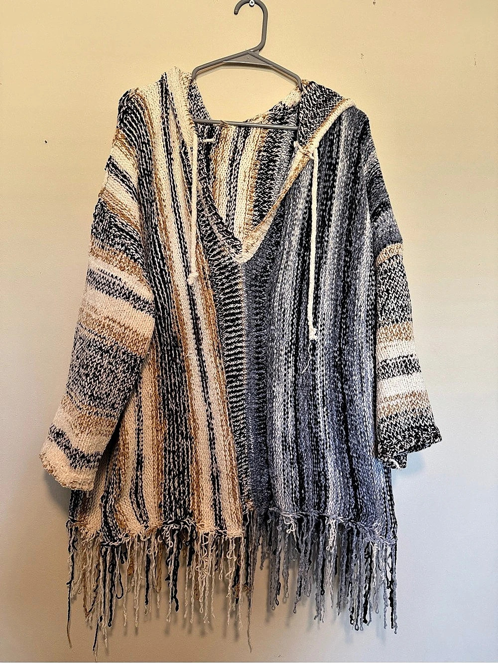 POL Striped Fringe Poncho in Gray & Brown Large Like New